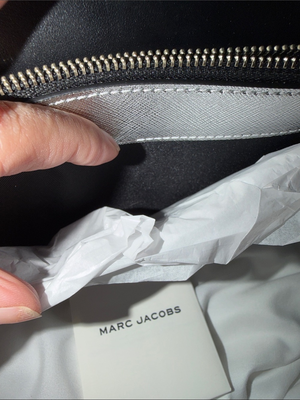 NWT Marc Jacobs Metallic Silver Wallet on Chain Crossbody Bag - Picture 6 of 12